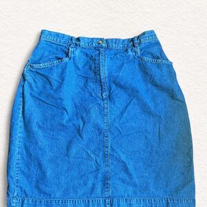 Vintage 90's 100% cotton denim skirt with pockets by Karen‎ Scott size 12